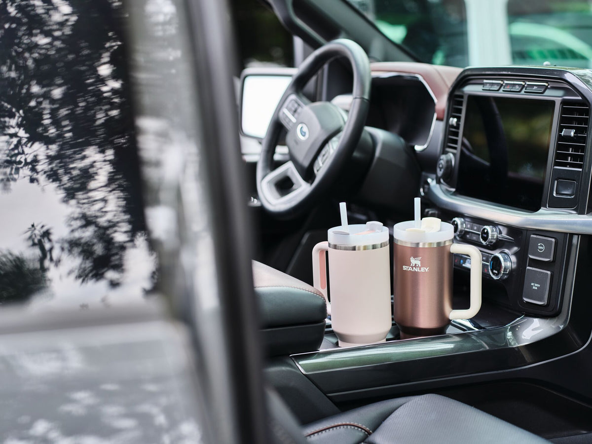 The Quencher H2.0 Flowstate™ Tumbler | 40 OZ
